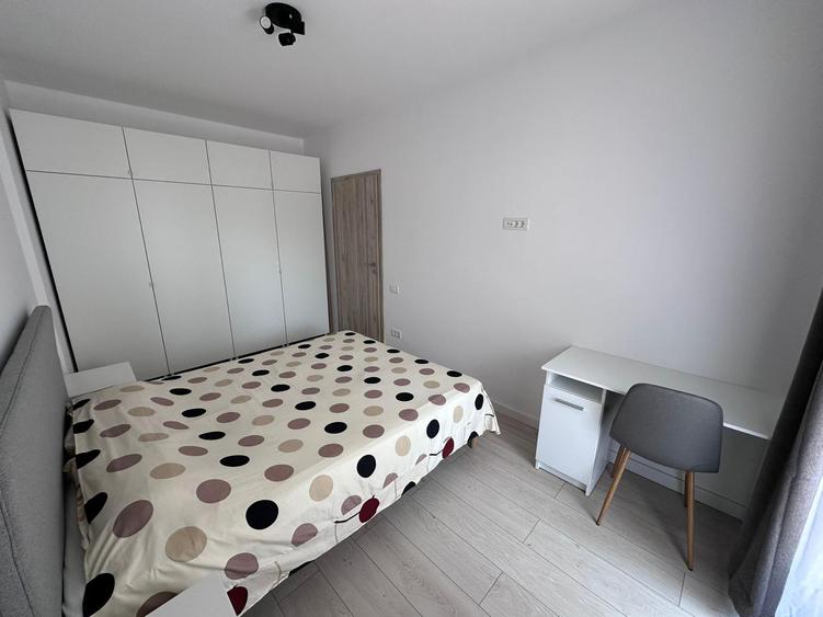 Apartament cu 2 camere/ Studio, Metrou Berceni