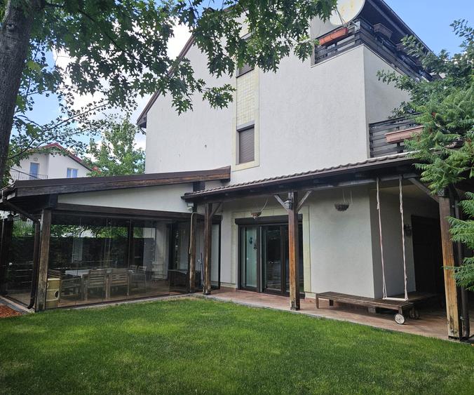 Vila P+1 /curte generoasa /vecinatate Strada Matei Millo/Pet Friendly