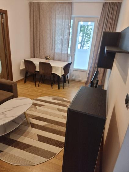 Apartament 2 camere de inchiriat, 41 mp, zona Hurmuzachi-Radauti