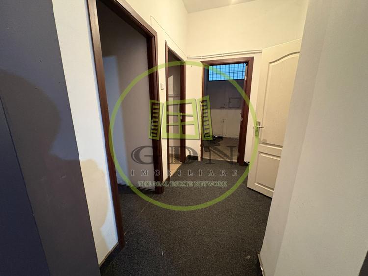 Spatiu comercial, 82 mp, Cartier 1 Mai , Zona Scoala 36