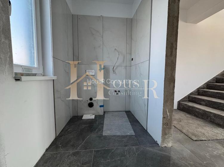 4 camere.Despartit prin camera tehnica.Proiect Deosebit - 15