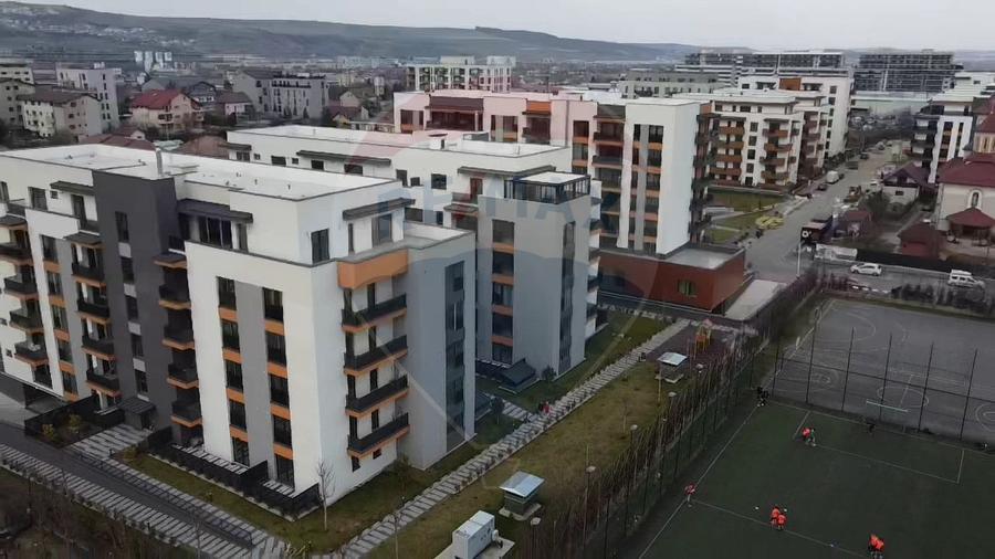 Apartament 2 camere, Între Lacuri