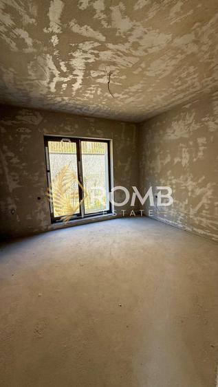 Casa tip duplex semifinisat, 5 camere, zona Tautiului