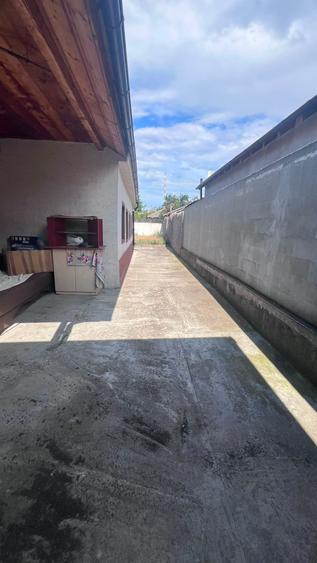 Casa Murfatlar - 3 camere - 68.900 euro (Cod E2+E7)