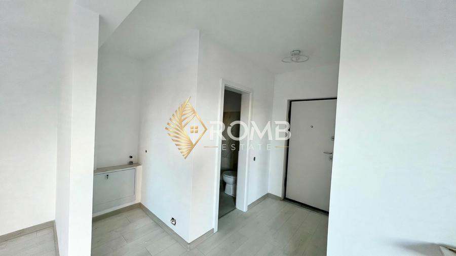 Apartament 3 camere, 70 mp utili, balcon, parcare, finisat, zona Pod IRA