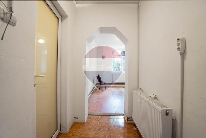 Comision 0% - Garsoniera la curte cu gradina - Strada Lunga 186 - 8