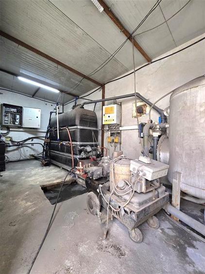 PROPRIETATE MULTIFUNCTIONALA | TEREN 3788 MP | SPALATORIE CAMIOANE + CASA |  DN1
