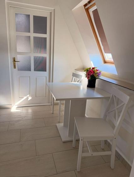 0 % Comision 1 camera, 37 mp, modern, zona strazii Campina