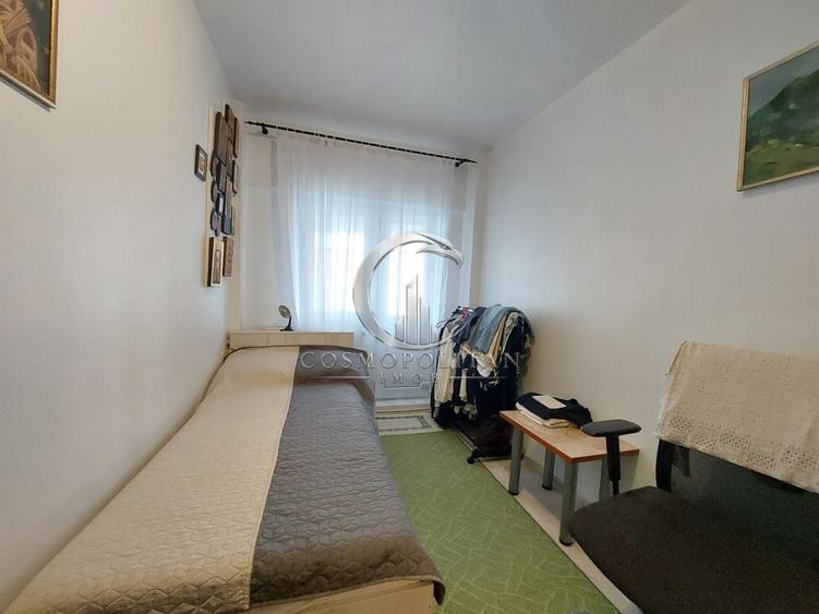 Apartament cu 3 camere zona 0 ~ etaj 5 din 6 ~ Confort 1 decomandat ~ renovat
