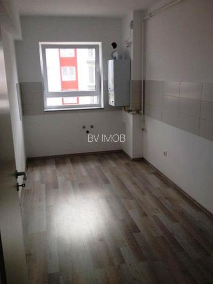 Inchiriem Apartament 2 Camere, Nemobilat, Neutilat, Decomandat, Avantgarden 3 - 7