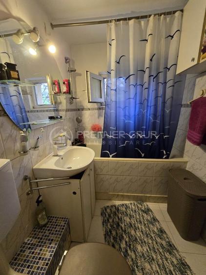 Apartament 3 camere 2 bai 74mp, Nicolina, CT, decomandat
