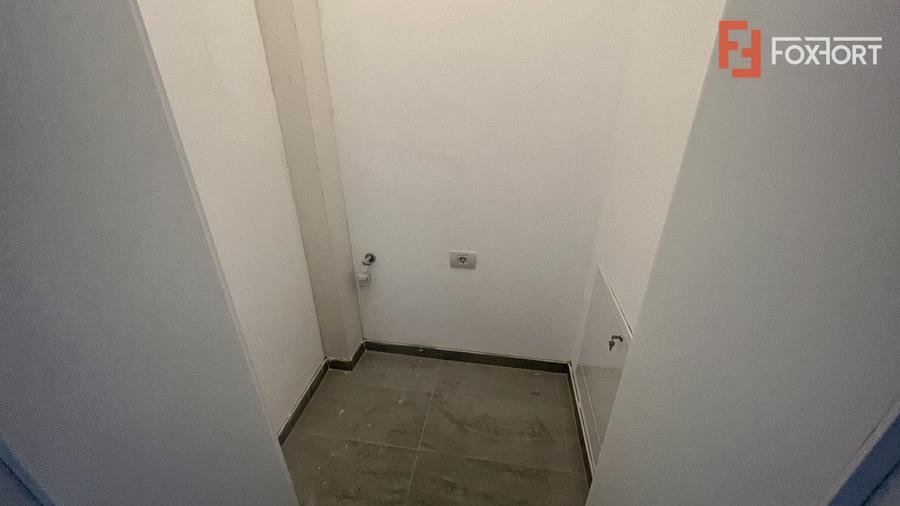 Apartament cu doua camere, decomandat in Giroc - ID V1408
