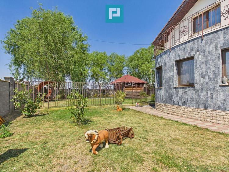 Vilă unică în Șiria | 160 mp utili | Teren 945 mp - 27