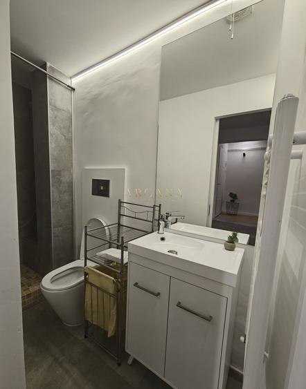 Apartament de vânzare în Centru, clădire monument istoric