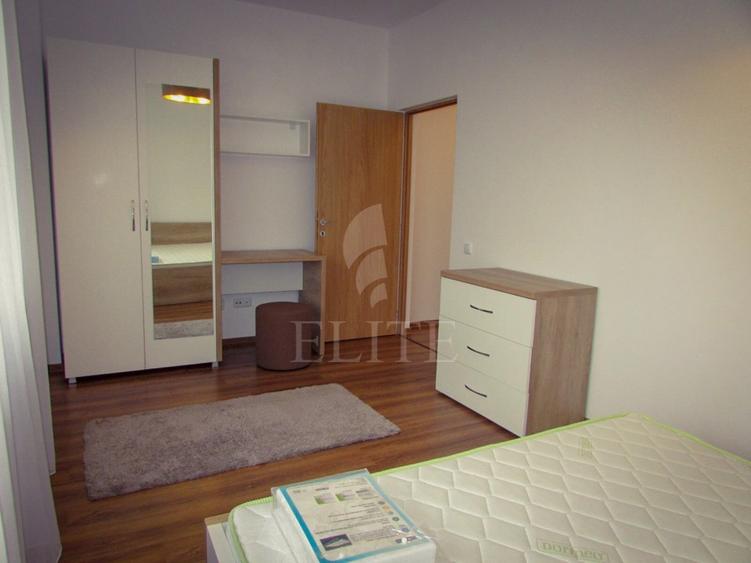 Apartament 2 camere în zona MODENA