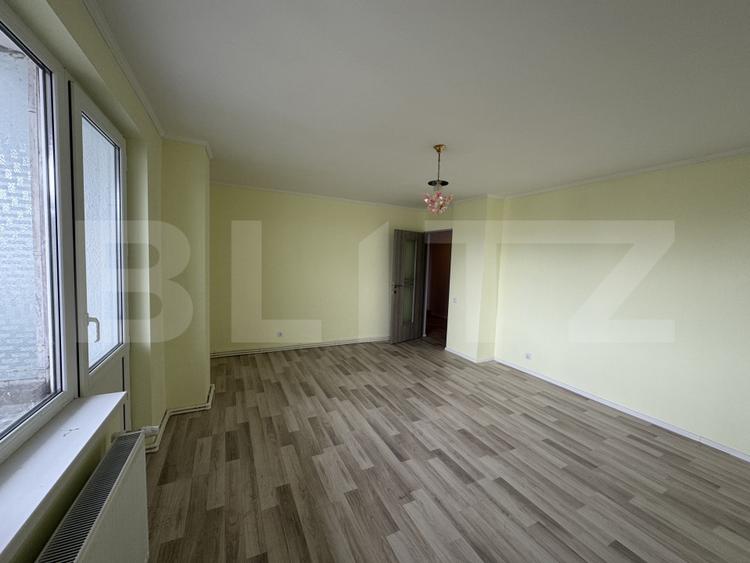 Apartament 2 camere 70 mp utili,  boxa 8mp, Gojdu-Deva, zona Premium