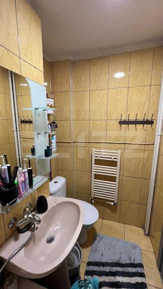 Apartament cochet, renovat complet, etaj 1, cu loc de parcare – Decebal