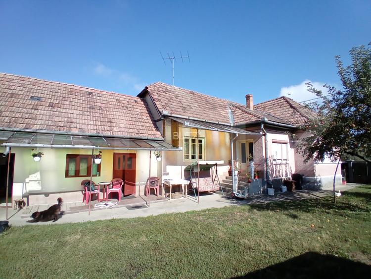 Casa de vanzare, 120 mp, zona Glodeni