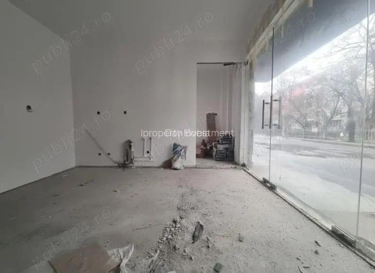 Spatiu Comercial 20Mp Titan Vitrina Sticla Stradala Grup Sanitar - 4