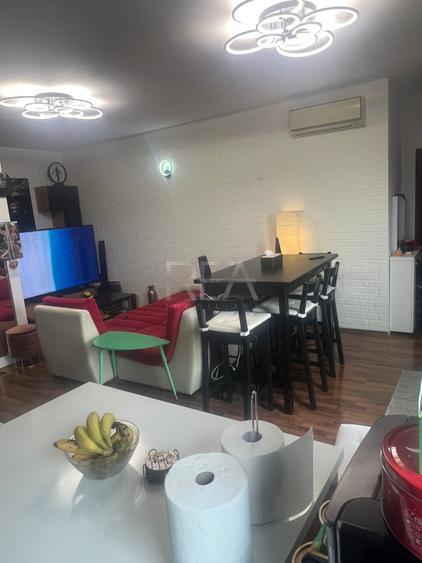 Rasarit de soare 3 camere are ,loc de parcare ,2boxe, titan auchan -L Rebreanu