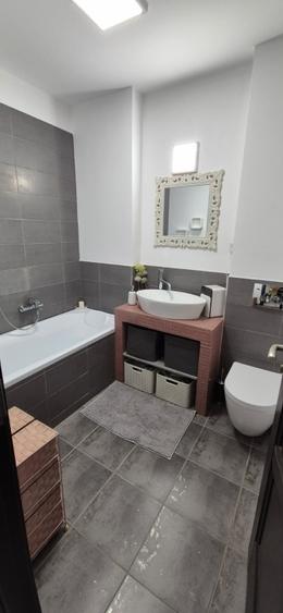 Casa 3 camere Tomis Mall