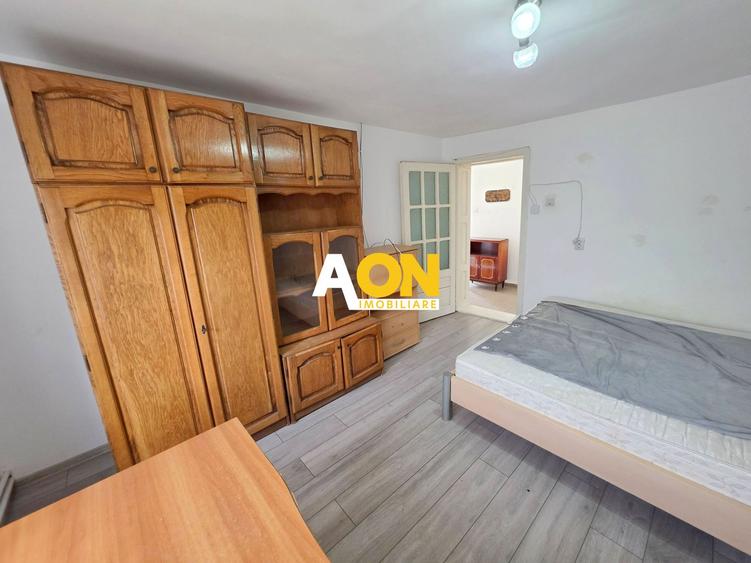 Casa 2 camere, 974 mp teren, Micesti