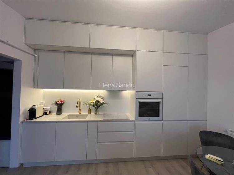 Apartament 2 camere, semidecomandat