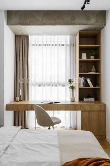 Up-site, 3 camere cu vedere liberă / Parcare și boxă - 22