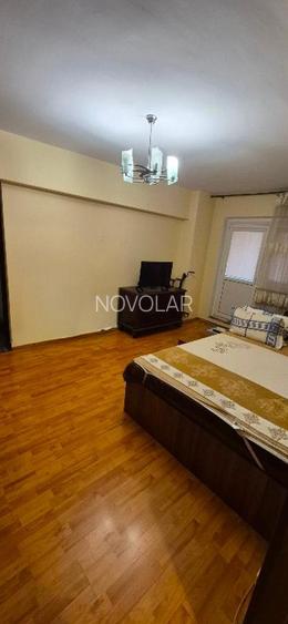 3 camere 1 Decembrie / Bloc 1984 / Semidecomandat - 3