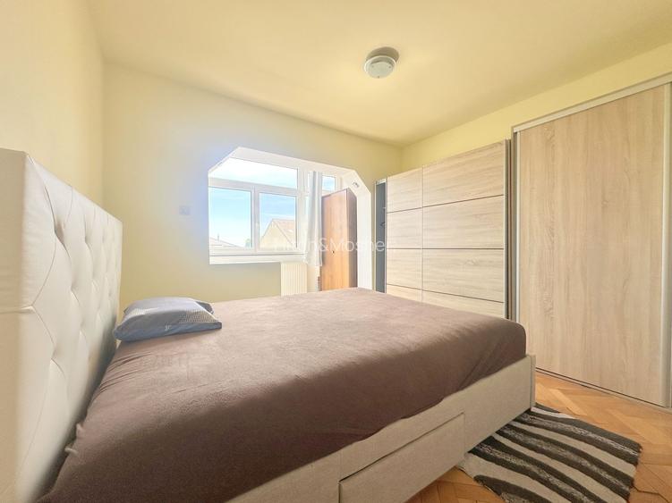 Apartament cu 3 camere de vanzare - Zona Soarelui - 5