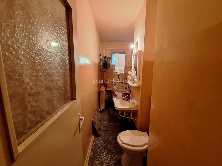 Oportunitate!-Apartament spatios cu 2 camere-langa Piata Doina-zona Sagului - 12