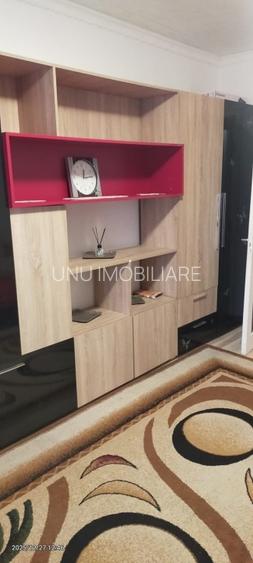 Garsoniera - zona Podu Ros - restaurant Cotnari - 2