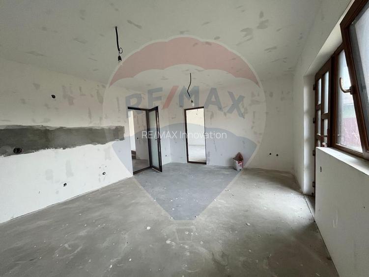 Investitie/Vanzare-  Vilă cu 5 camere la 45 minute de Bucuresti - 22