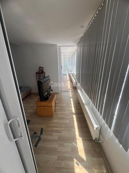 OFERTA DE VANZARE ! Apartament cu 4 camere et 1 pret 160.000 euro - 4