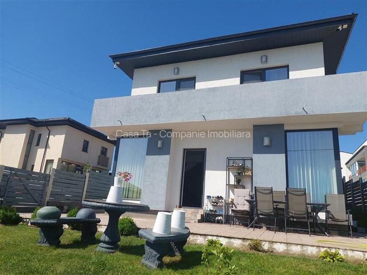 Vila deosebita pe Soseaua Rediu vis-a-vis de lac - 6