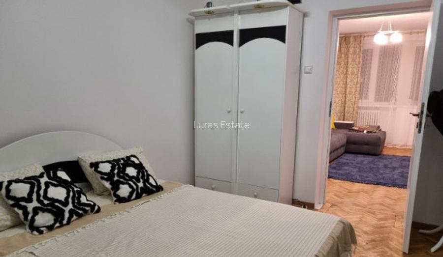 Apartament 2 camere – Zona Garii - Renovat • Vedere bilaterala - 3