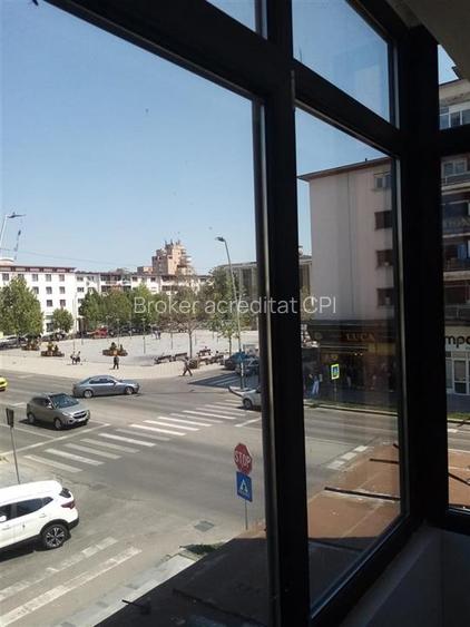 Apartament,3 camere,Centru - 5