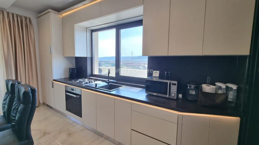 Penthouse 3 camere, 78mp+80mp terasa, parcare - Str Somesului/Floresti - 8