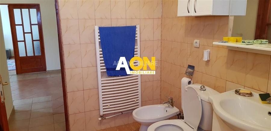 Casă de închiriat, 3 camere, cu terasă și garaj, Partoș - 14