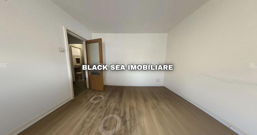 De vanzare apartament 3 camere in zona Casa de cultura. - Ocazie Unica - 6