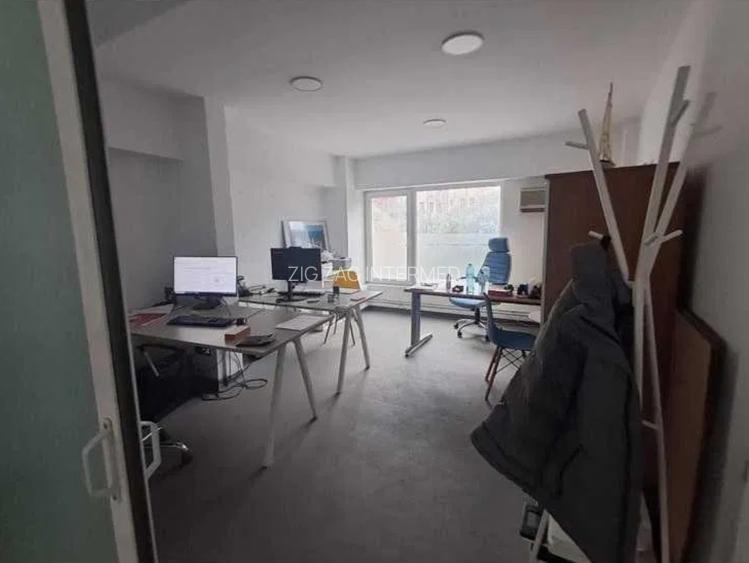 Capitol, spatiu cu maxima expunere, 180 mp. - 4