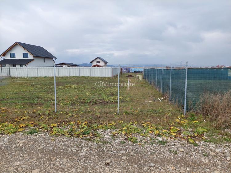 470 mp Teren Intravilan Valea cu Flori - 4