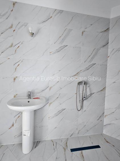 Intabulat - Ap. cu 3 camere 88mp utili, gradina 19 mp, Str. Pictor Brana - 12