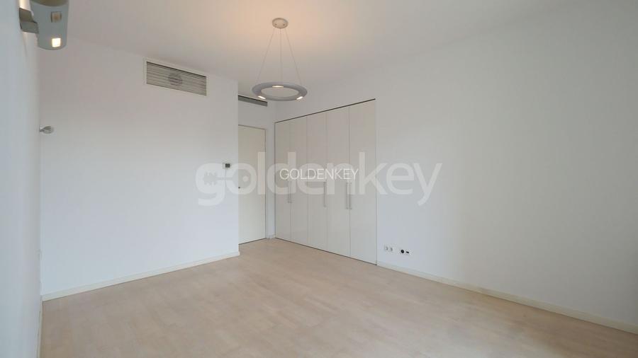 Apartament spatios, luminos, modern cu 4 camere, zona linistita - 9