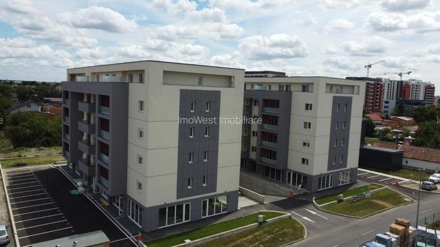 Spatiu Comercial / Birouri | Finisat | Loc de parcare inclus | Str. Marginii - 15