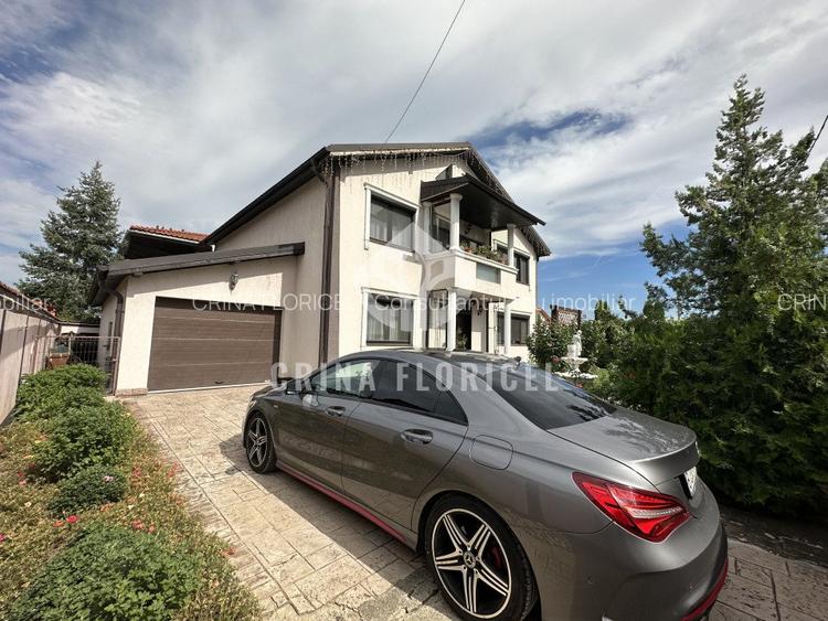 Vanzare vila cu trandafiri in suprafata de 220 mp , teren 536 mp din Domnesti - 3