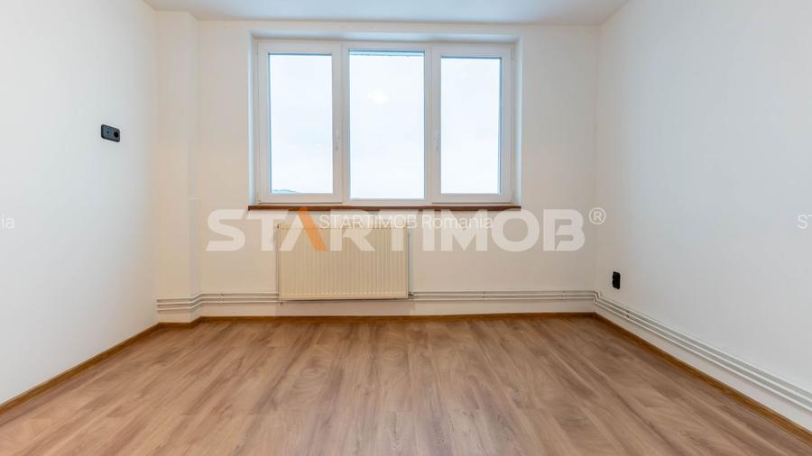 Apartament doua camere semidecomandat Bd Saturn - 12