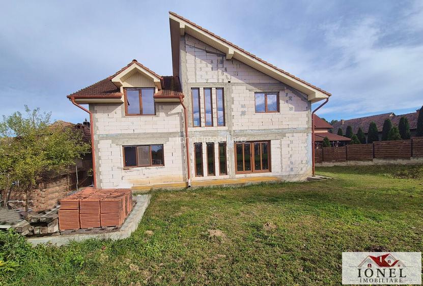 Casa noua de vanzare in Bucerdea Granoasa - 2