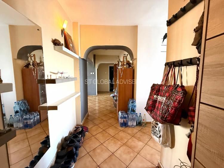 Apartament de vanzare 4 camere decomandat in Sector 6 Crangasi, langa metrou - 14