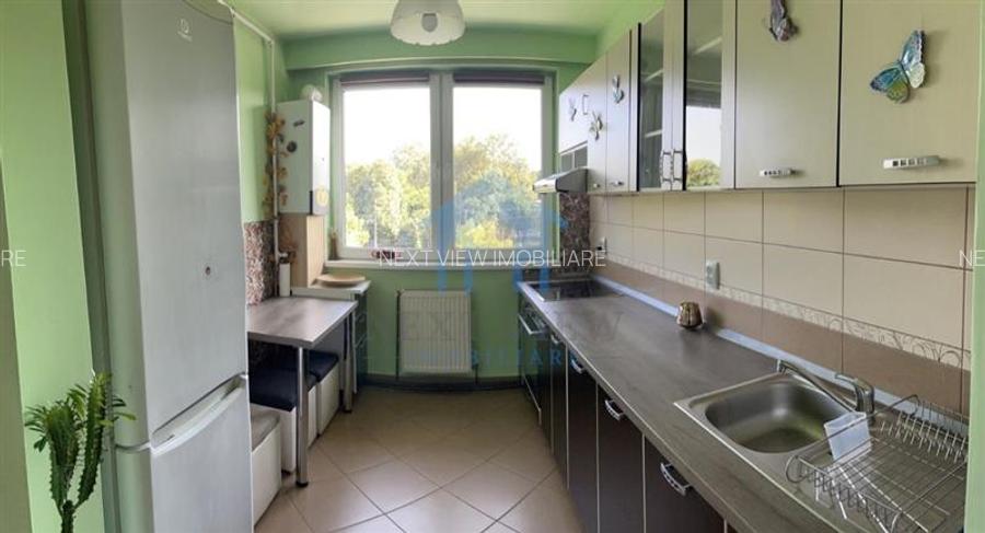 Apartament 3 camere, Central - 2